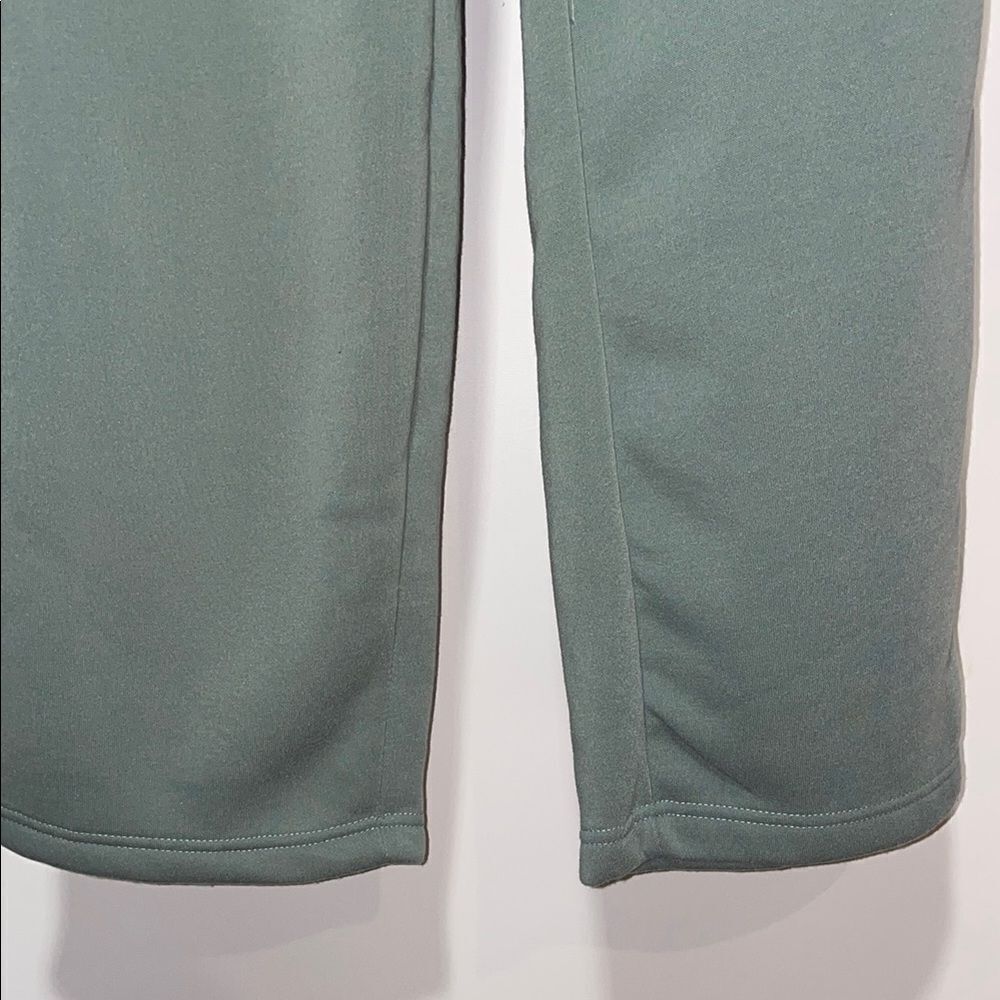 Green Cargo Track Pants - Picture 4 of 10